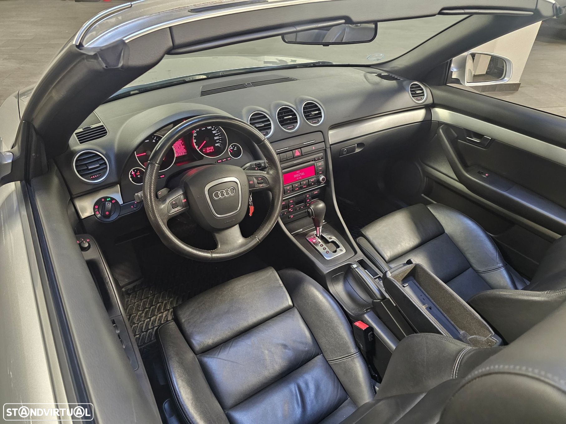 Audi A4 Cabrio 2.0 TDi Multitronic - 13