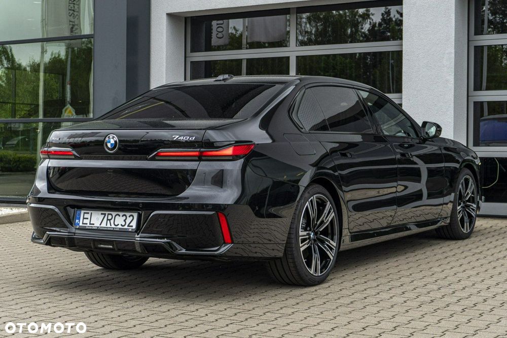 BMW Seria 7 - 11