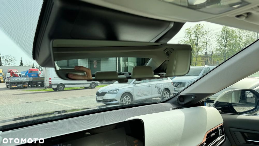 Toyota Mirai Luxury - 18