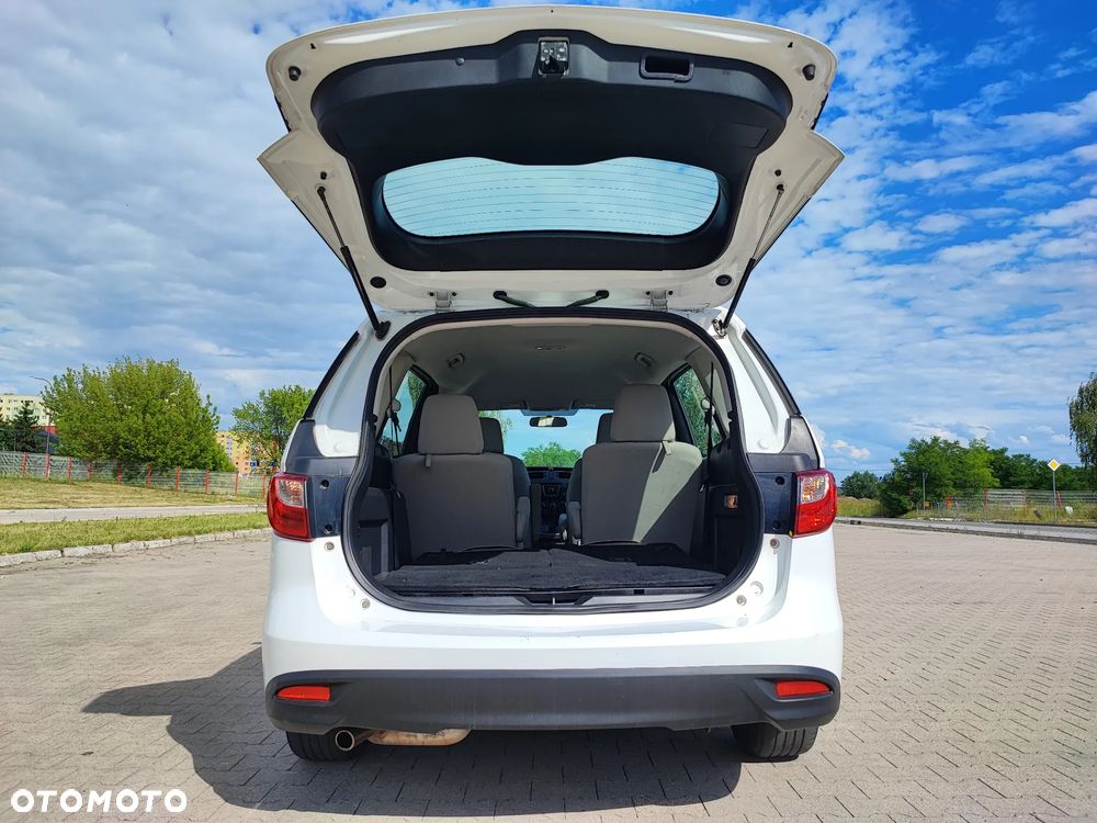 Mazda 5 - 6