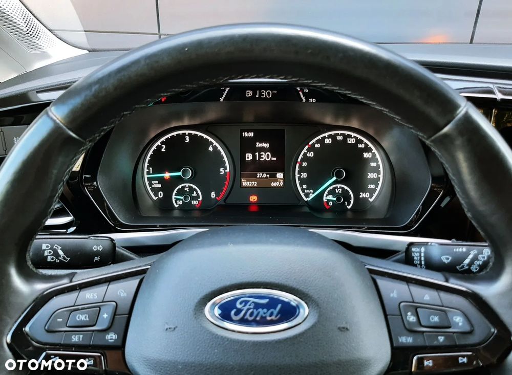 Ford Tourneo Connect 2.0 EcoBlue Titanium - 28