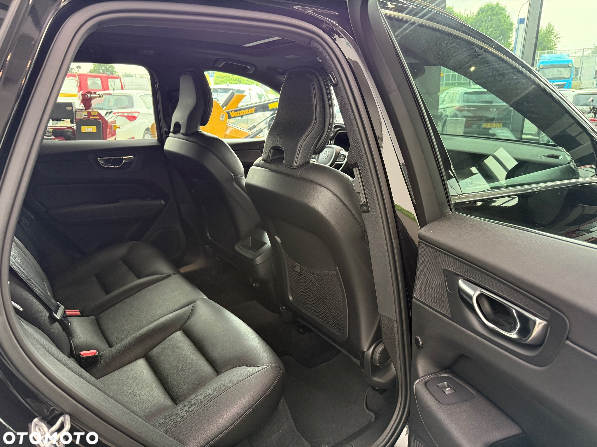 Volvo XC 60 D3 Inscription - 32