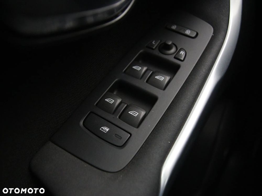 Volvo V40 - 26