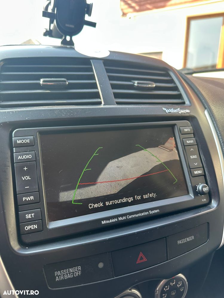 Mitsubishi ASX 1.8 DID 4WD Instyle U06 - 13