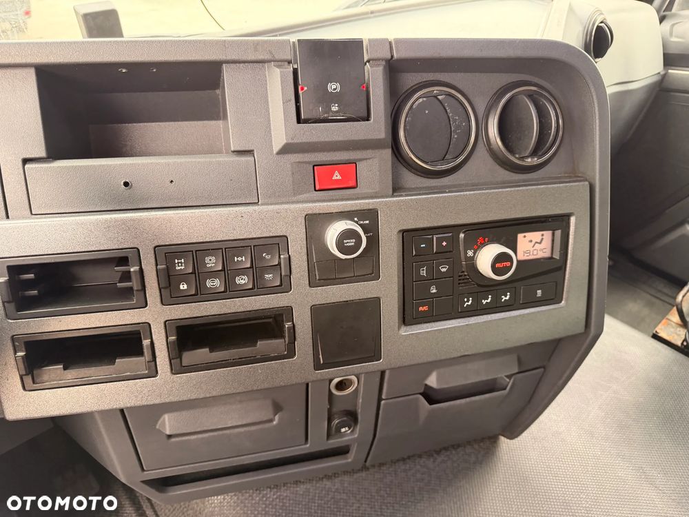 Renault T460 - 8