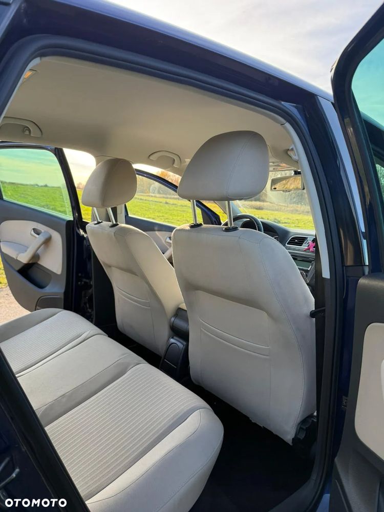 Volkswagen Polo 1.4 16V Highline - 9