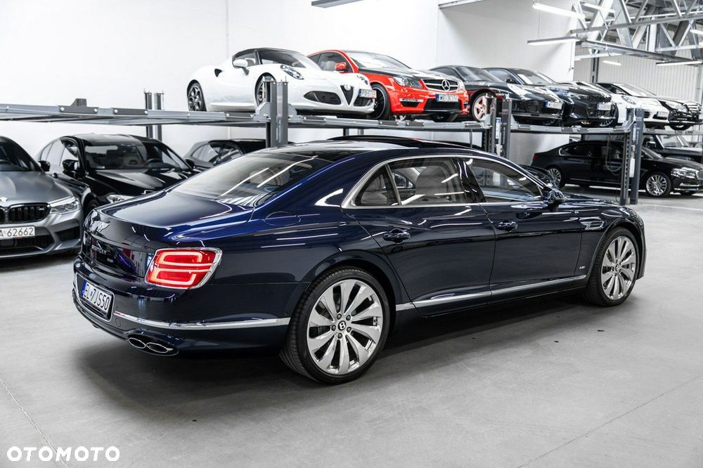 Bentley Flying Spur - 14