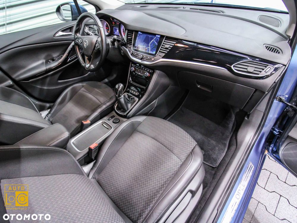 Opel Astra 1.4 Turbo Edition - 9