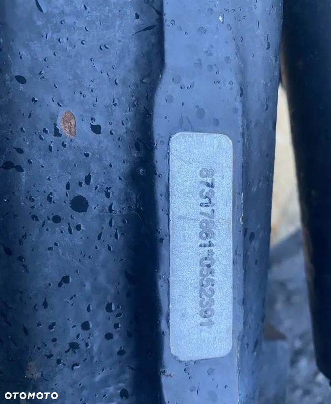 Obudowa mostu przedniego NEW HOLLAND TS 100A 87309861, 5194279, 87323738 - 3