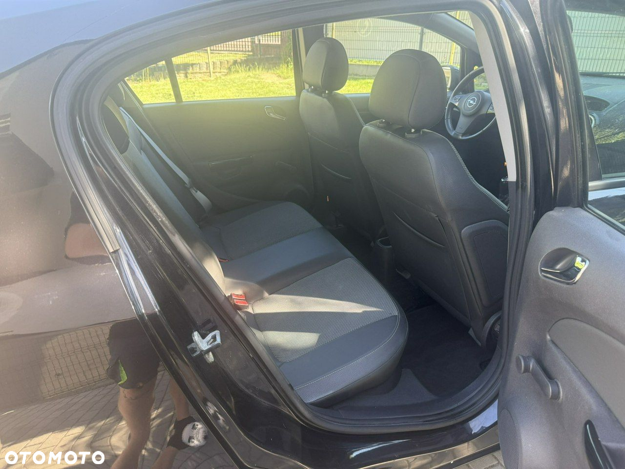 Opel Corsa - 8