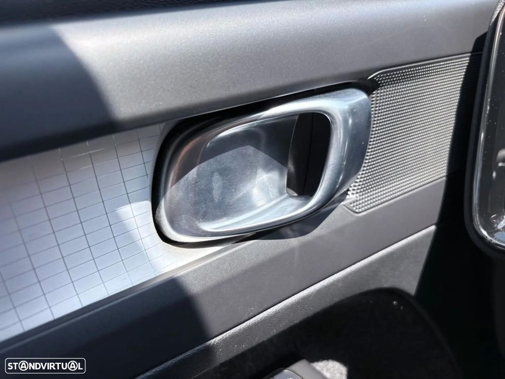 Volvo XC 40 1.5 T5 PHEV R-Design Expression - 39