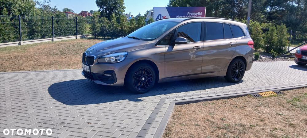 BMW Seria 2 218d Advantage sport - 4