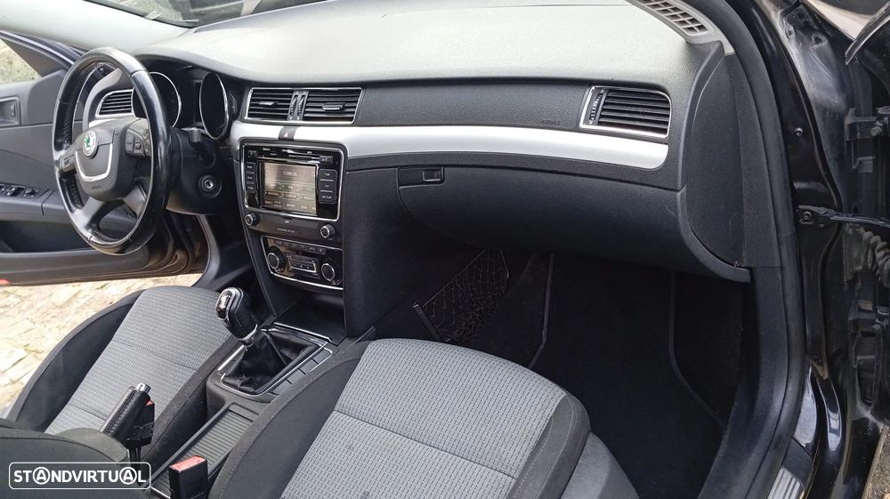 Skoda Superb Break 2.0 TDI Ambition - 9