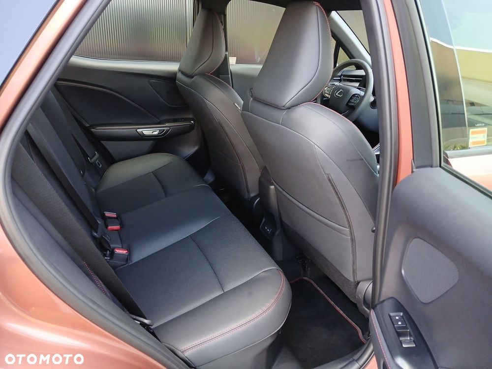 Lexus LBX 1.5 Hybrid Elegant - 27