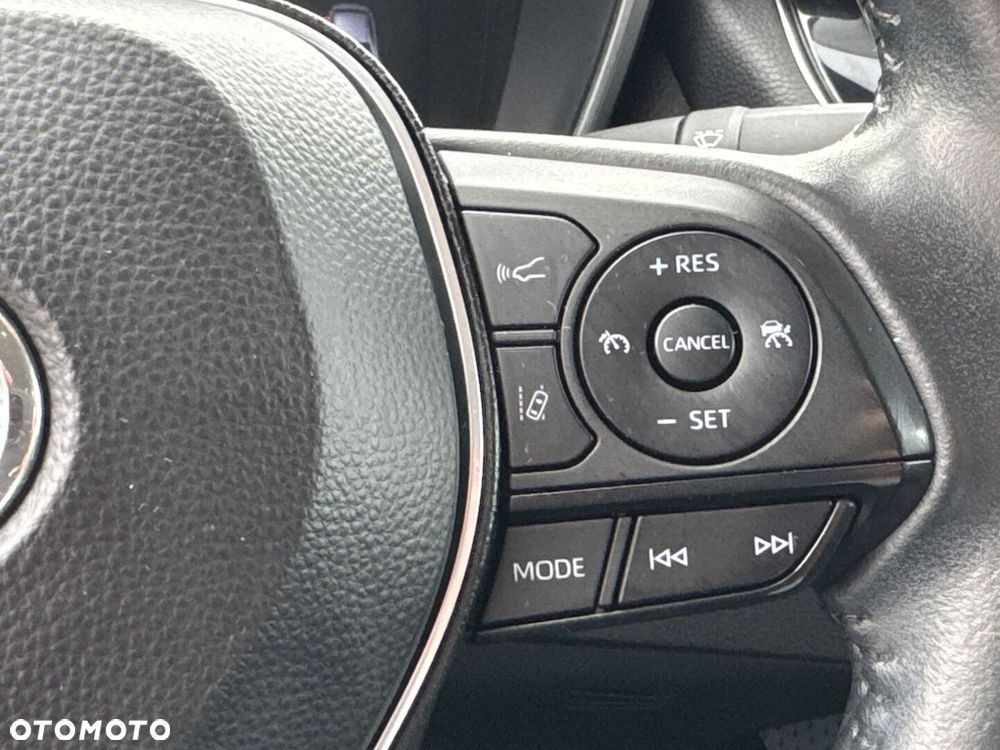 Toyota Corolla - 23