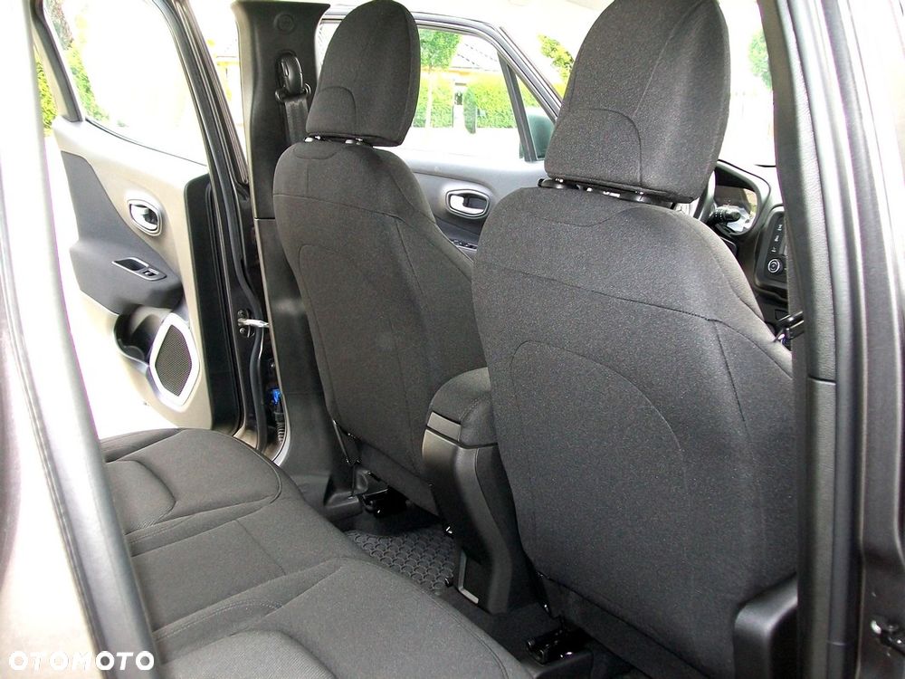 Jeep Renegade 1.6 E-TorQ Sport FWD - 22