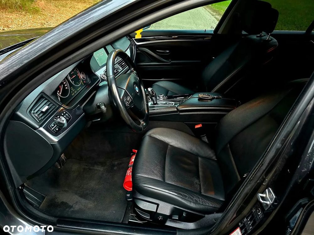 BMW Seria 5 520d - 8