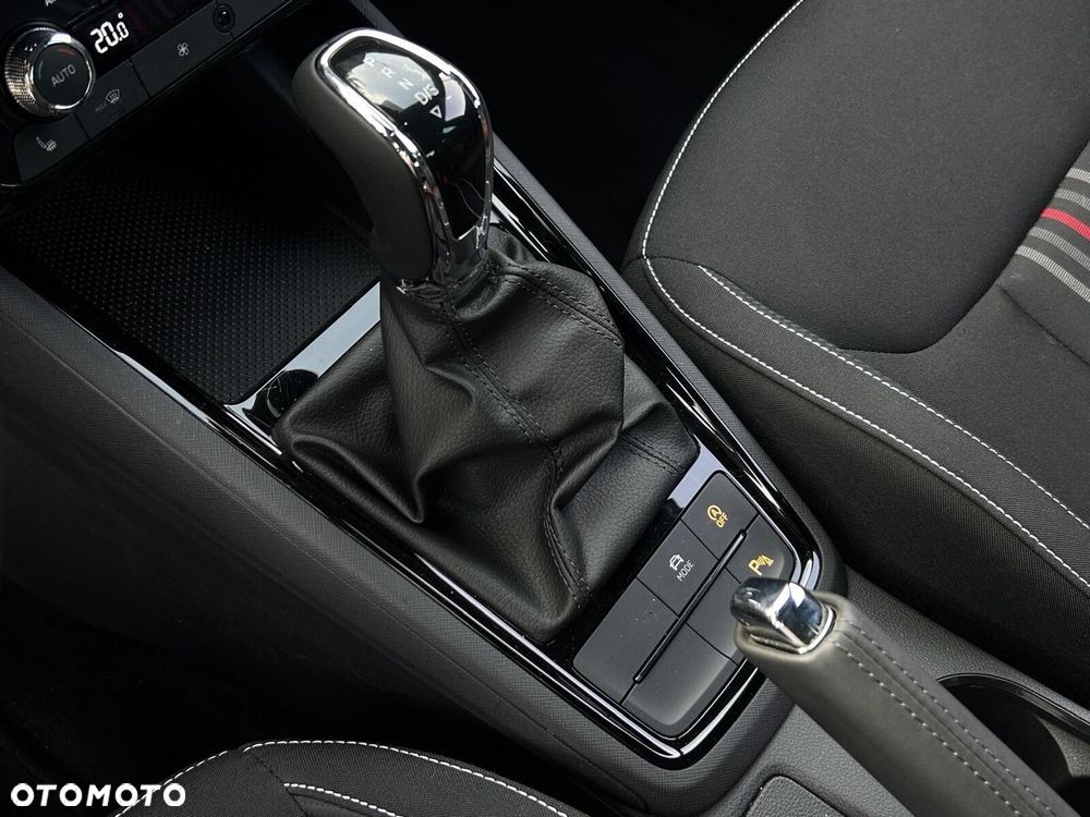 Skoda Kamiq 1.0 TSI Monte Carlo DSG - 23