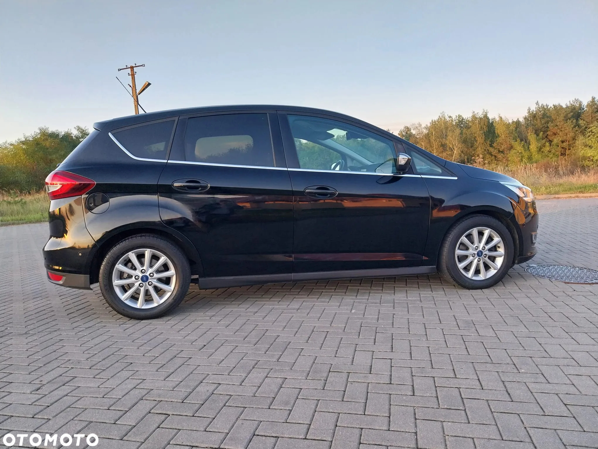 Ford C-MAX 1.5 EcoBoost Start-Stop-System Titanium - 3