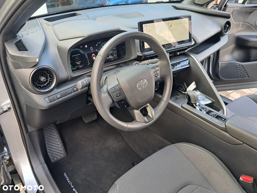 Toyota C-HR - 6