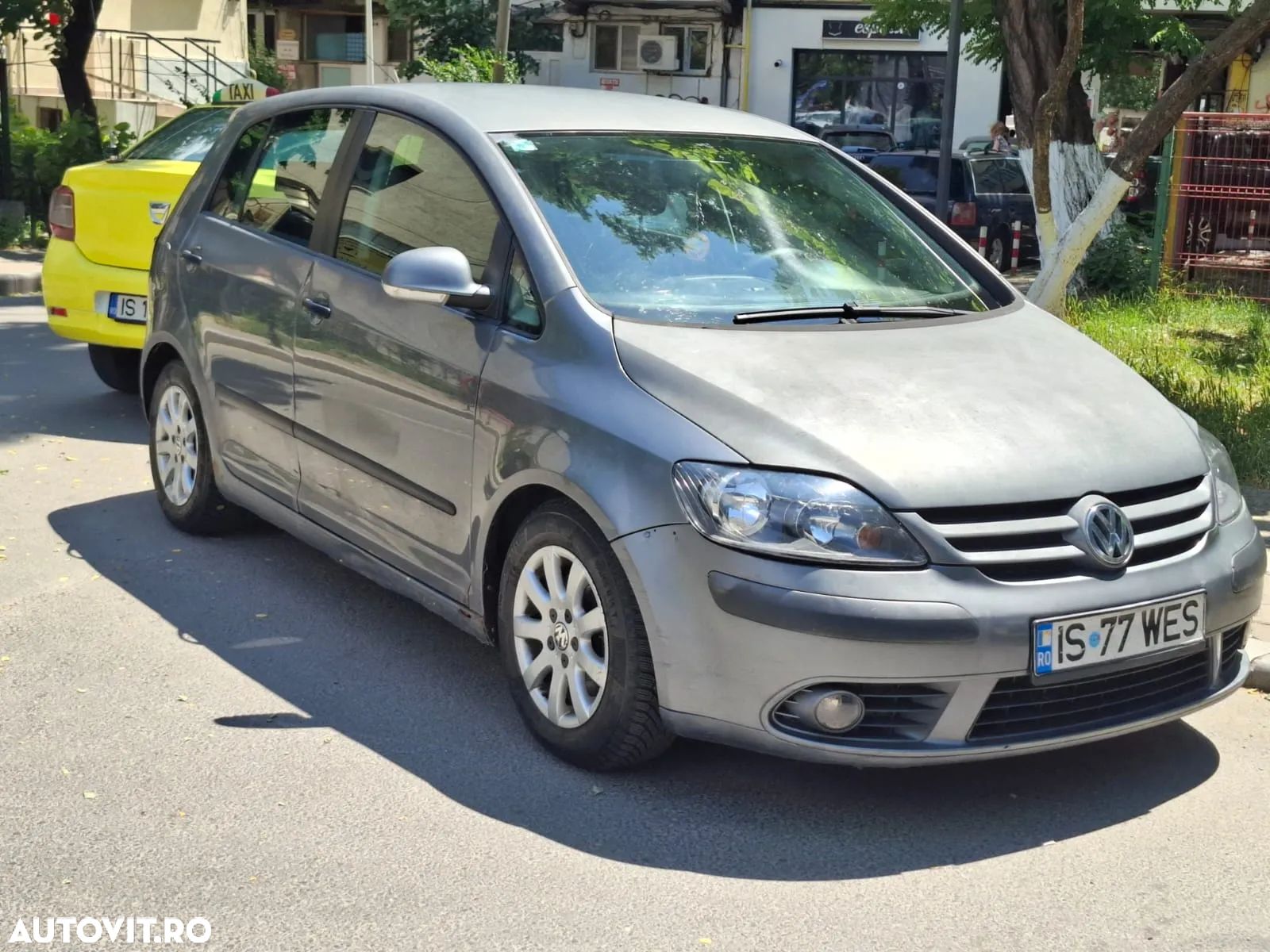 Volkswagen Golf Plus 1.9 TDI Comfortline - 1