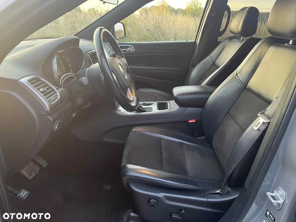 Jeep Grand Cherokee - 10