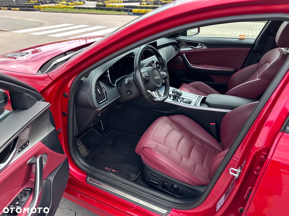 Kia Stinger 3.3 T-GDI V6 GT Prestige Line AWD - 18