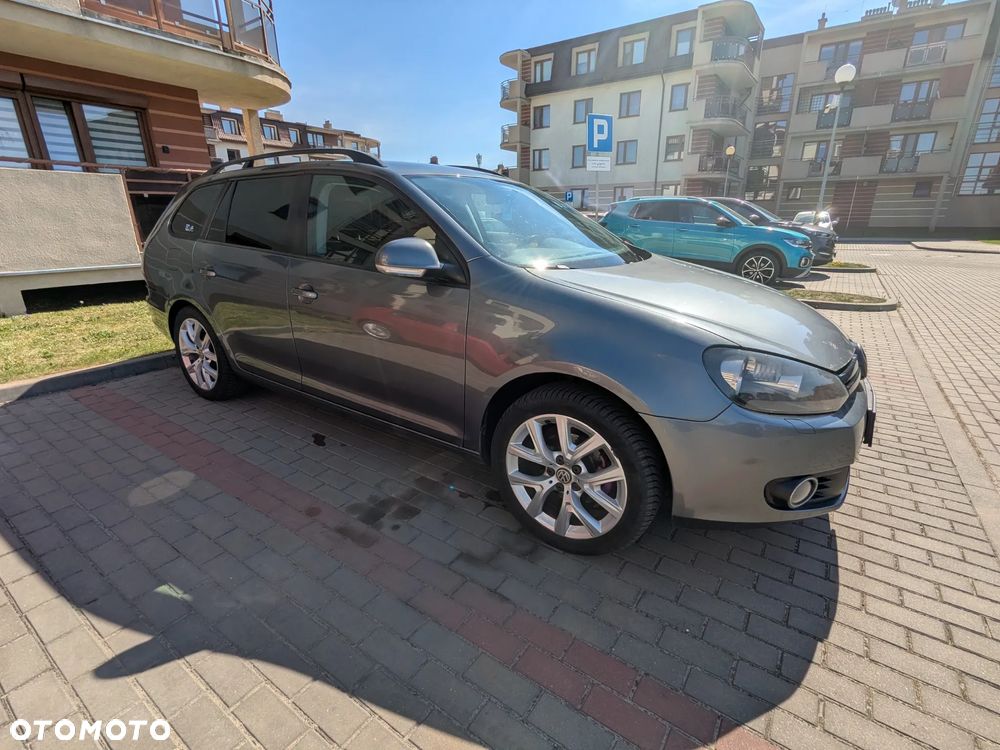 Volkswagen Golf 1.6 TDI DPF Comfortline - 14