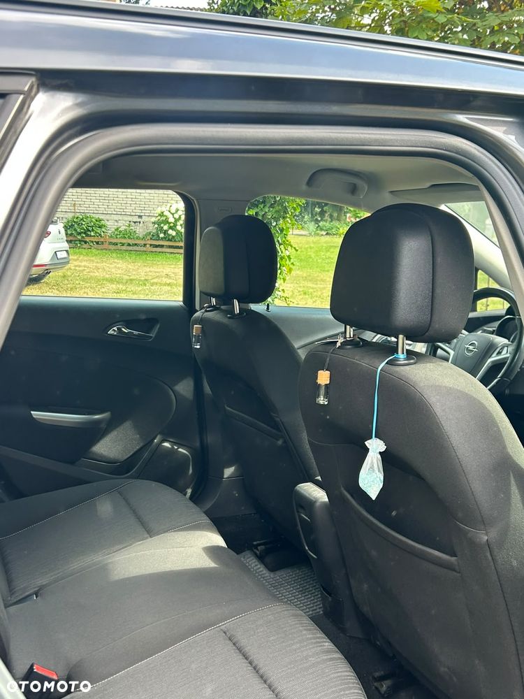 Opel Astra 1.6 - 11