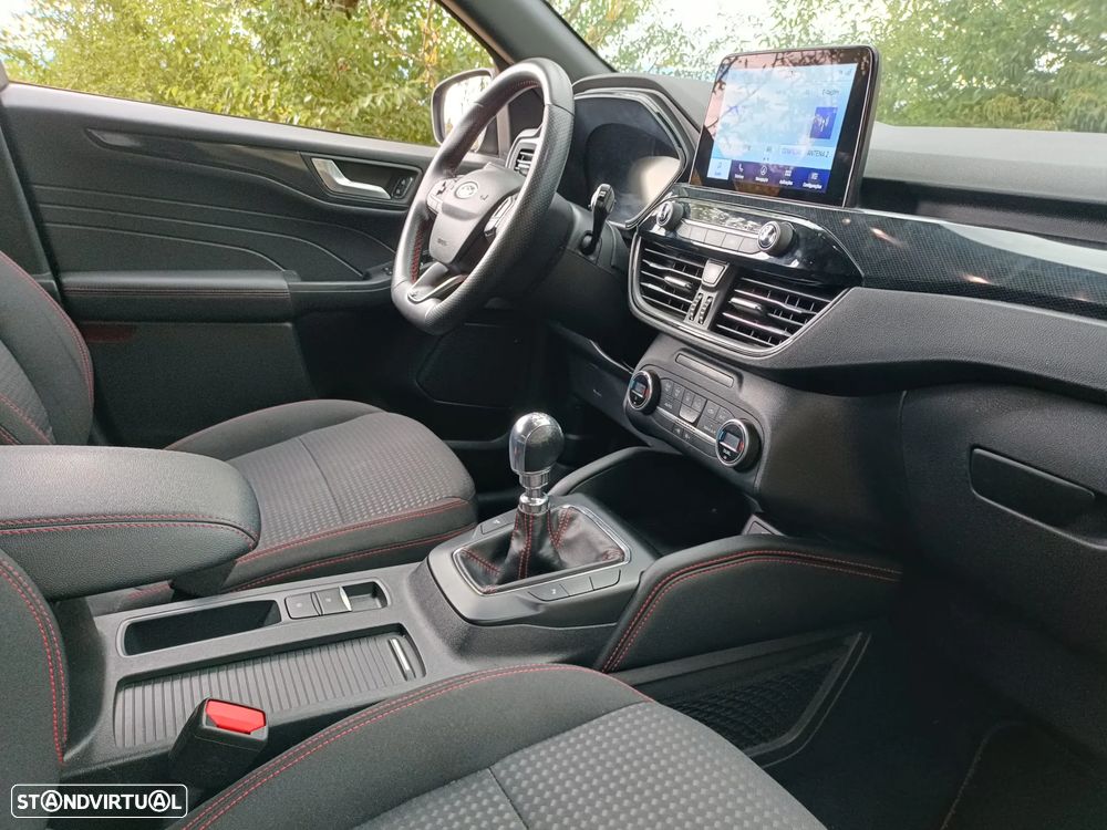Ford Kuga 1.5 EcoBoost ST-Line - 20