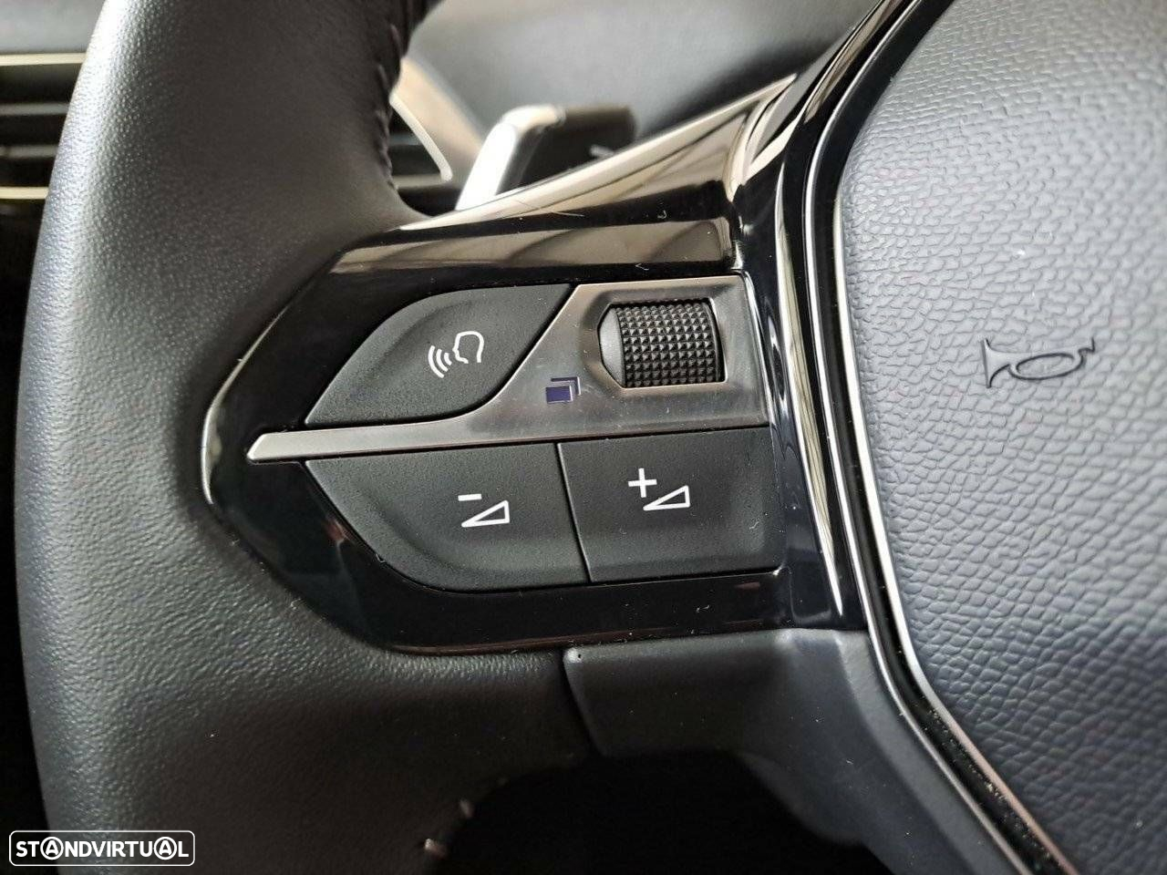Peugeot 5008 1.5 BlueHDi Allure Pack EAT8 - 16