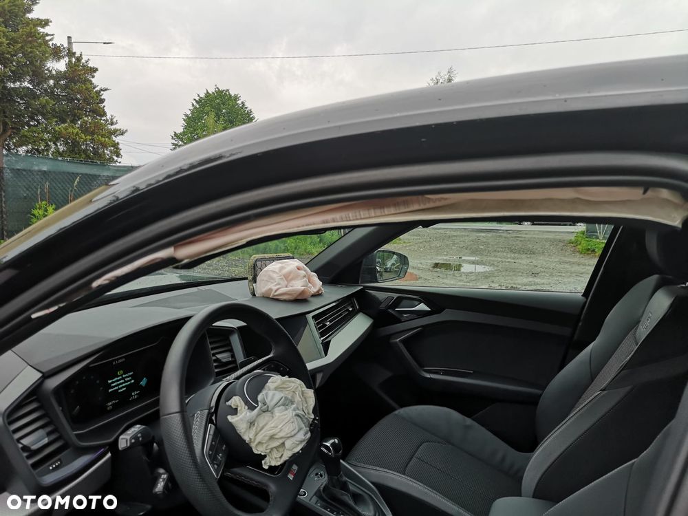 Audi A1 Sportback 35 TFSI S-Line S tronic - 25