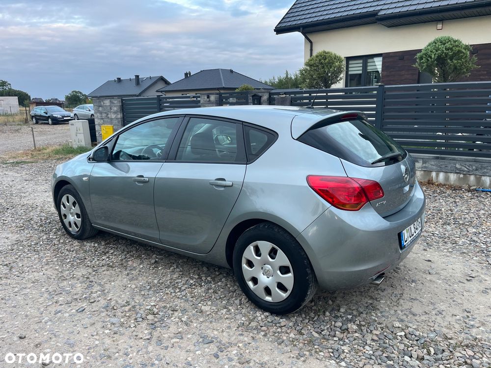 Opel Astra 1.4 Turbo Edition - 12