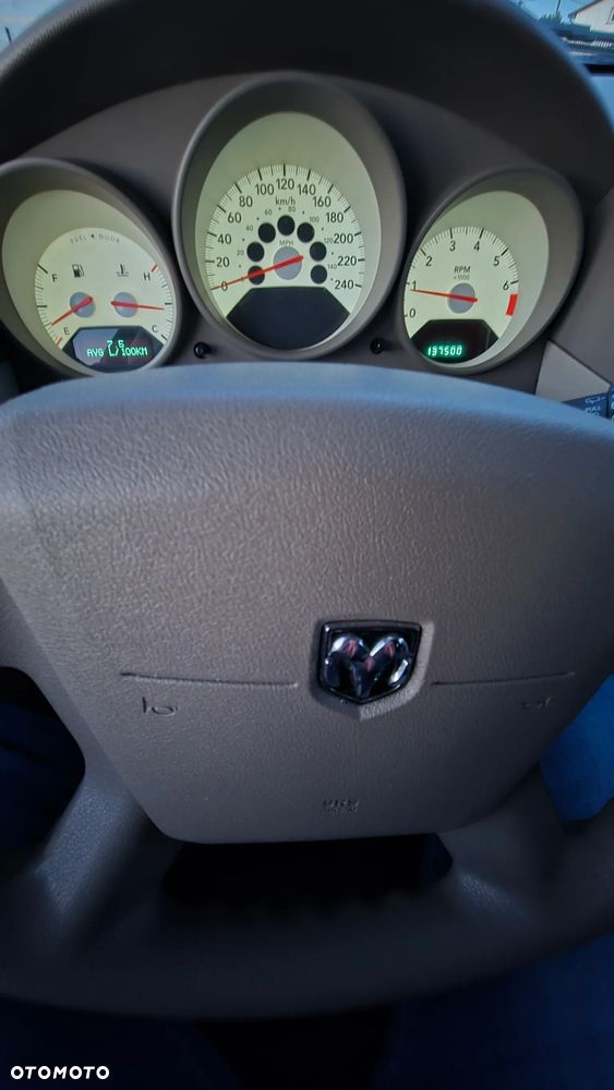 Dodge Caliber 1.8 S - 12