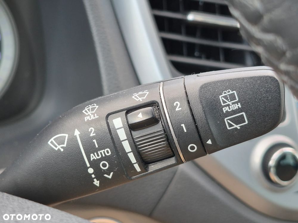 Hyundai Tucson 2.0 CRDI Premium 4WD - 35