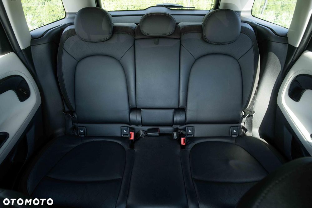 MINI Countryman - 16