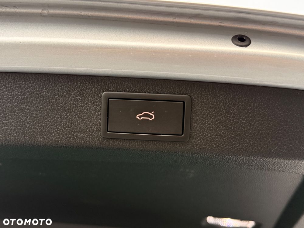 Skoda Superb 2.0 TDI SCR Style DSG - 17