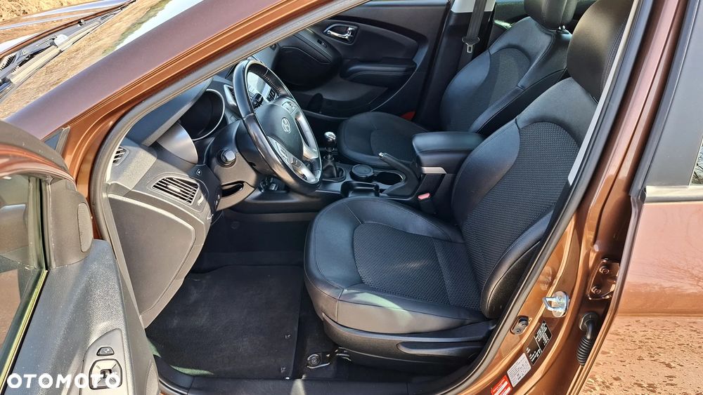 Hyundai ix35 1.6 GDI Premium 2WD - 24