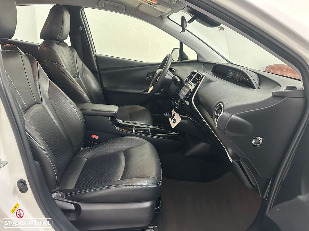 Toyota Prius 1.8 Luxury Pele - 21