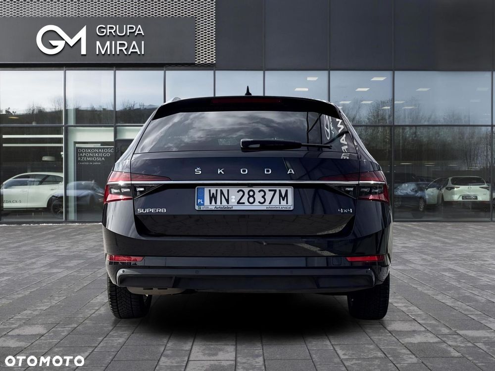 Skoda Superb 2.0 TDI SCR 4x4 Style DSG - 4