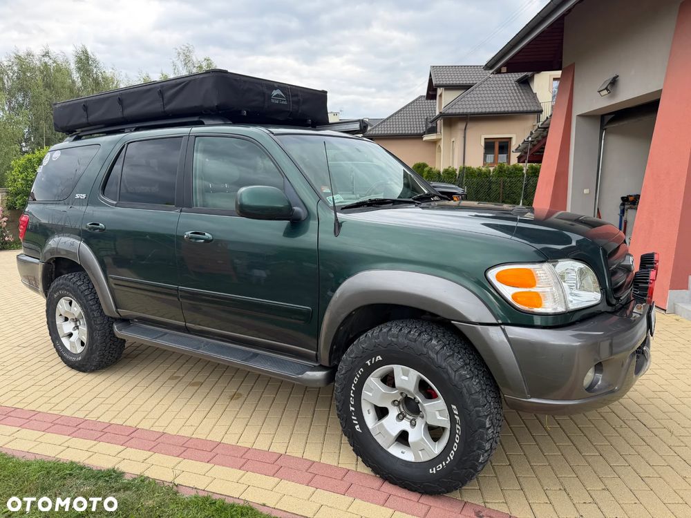 Toyota Sequoia - 14