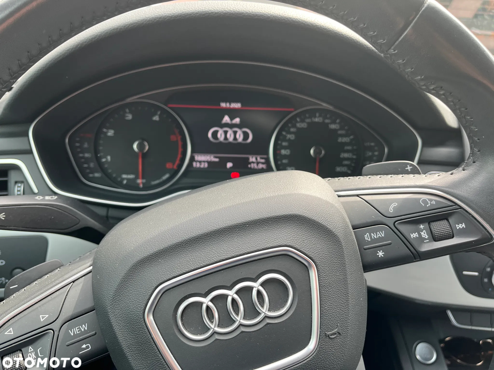 Audi A4 2.0 TDI S tronic - 4