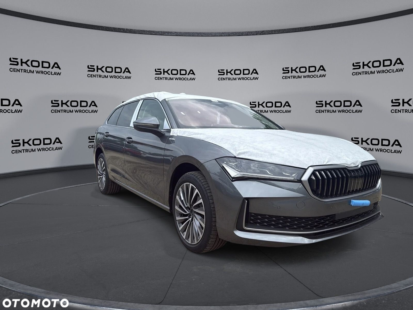 Skoda Superb - 2