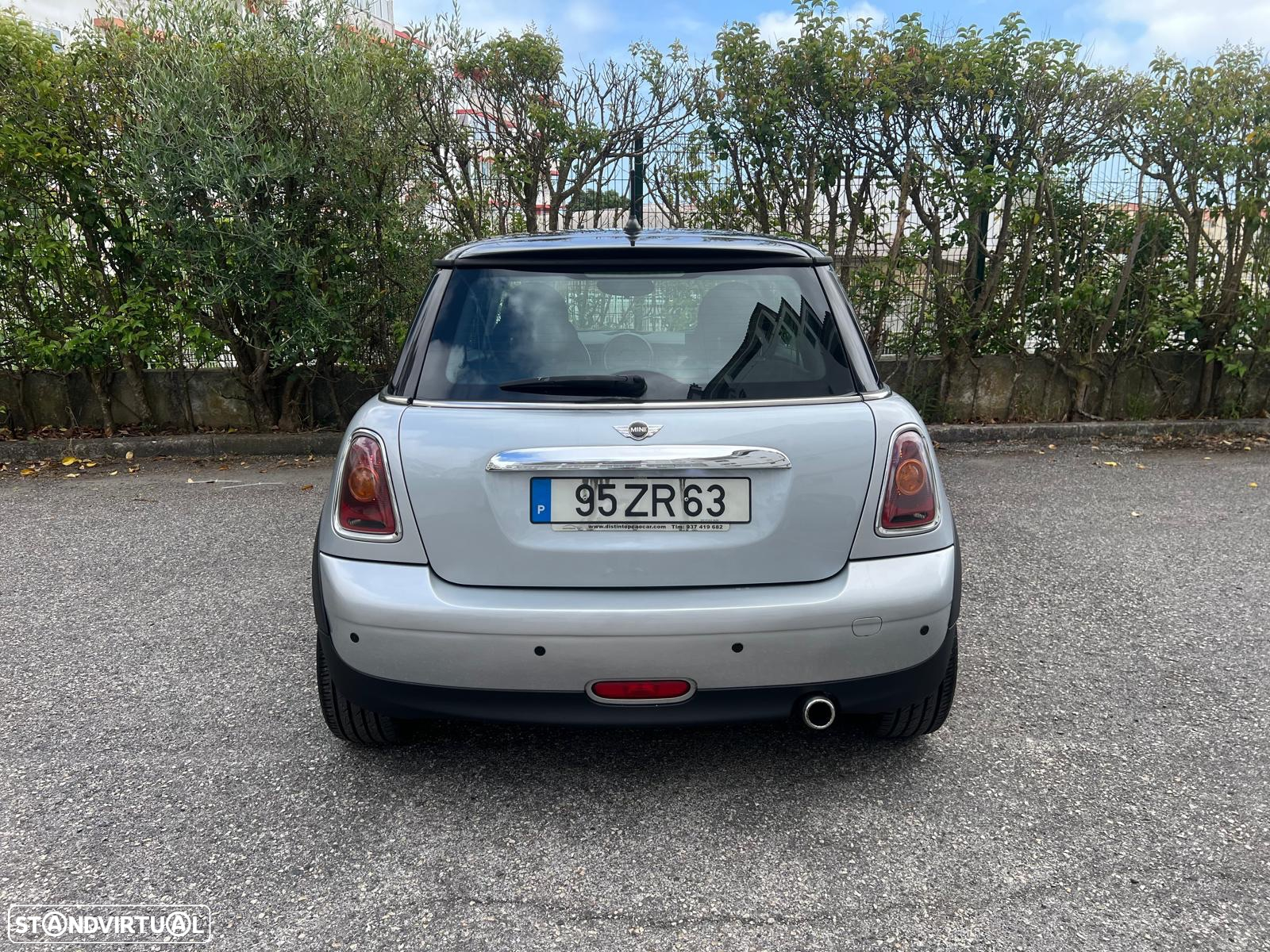 MINI 3 Portas Cooper D - 11