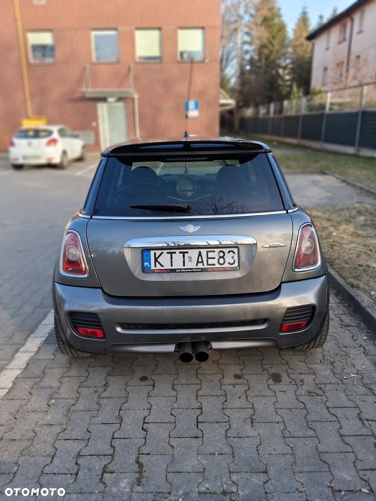 MINI Cooper Standard - 8