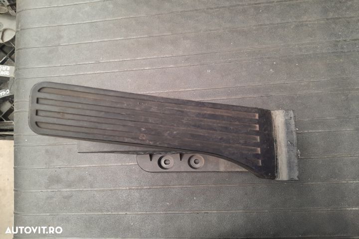 Pedala acceleratie A2043000004 A2043000004 Mercedes-Benz E-Class C207 - 2