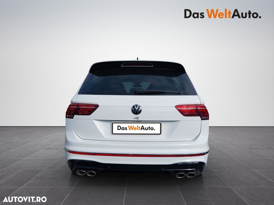 Volkswagen Tiguan - 5