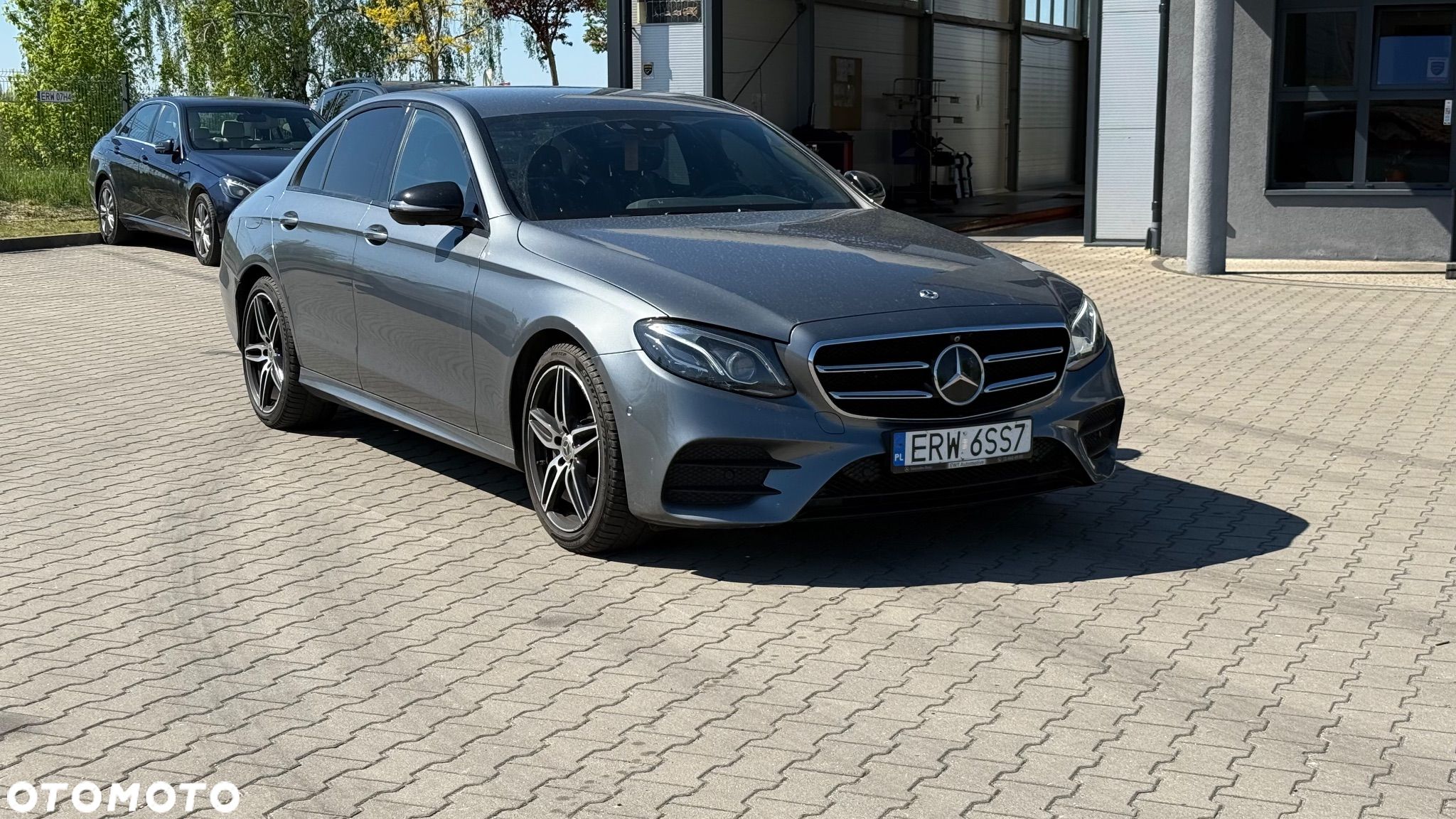 Mercedes-Benz Klasa E 220 d 4-Matic Business Edition 9G-TRONIC - 1