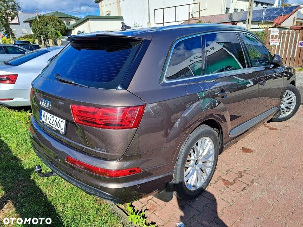 Audi Q7 2016 photo 4