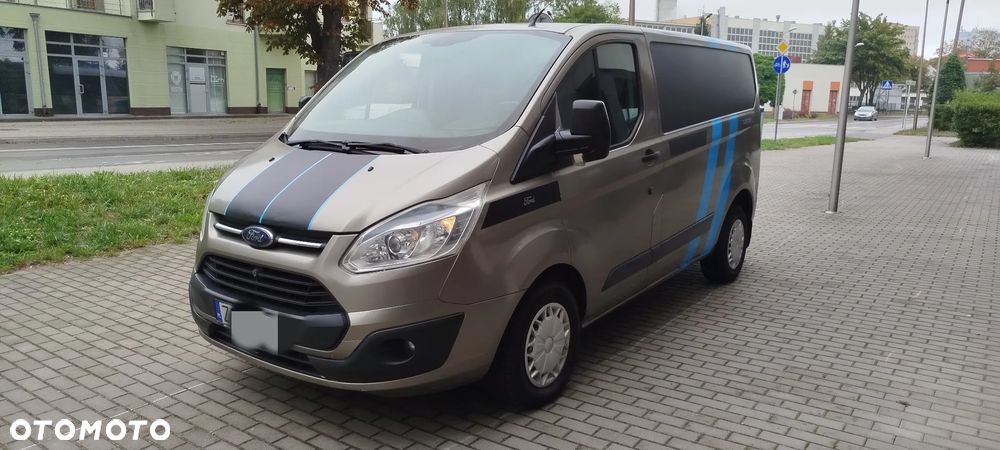 Ford Custom - 1